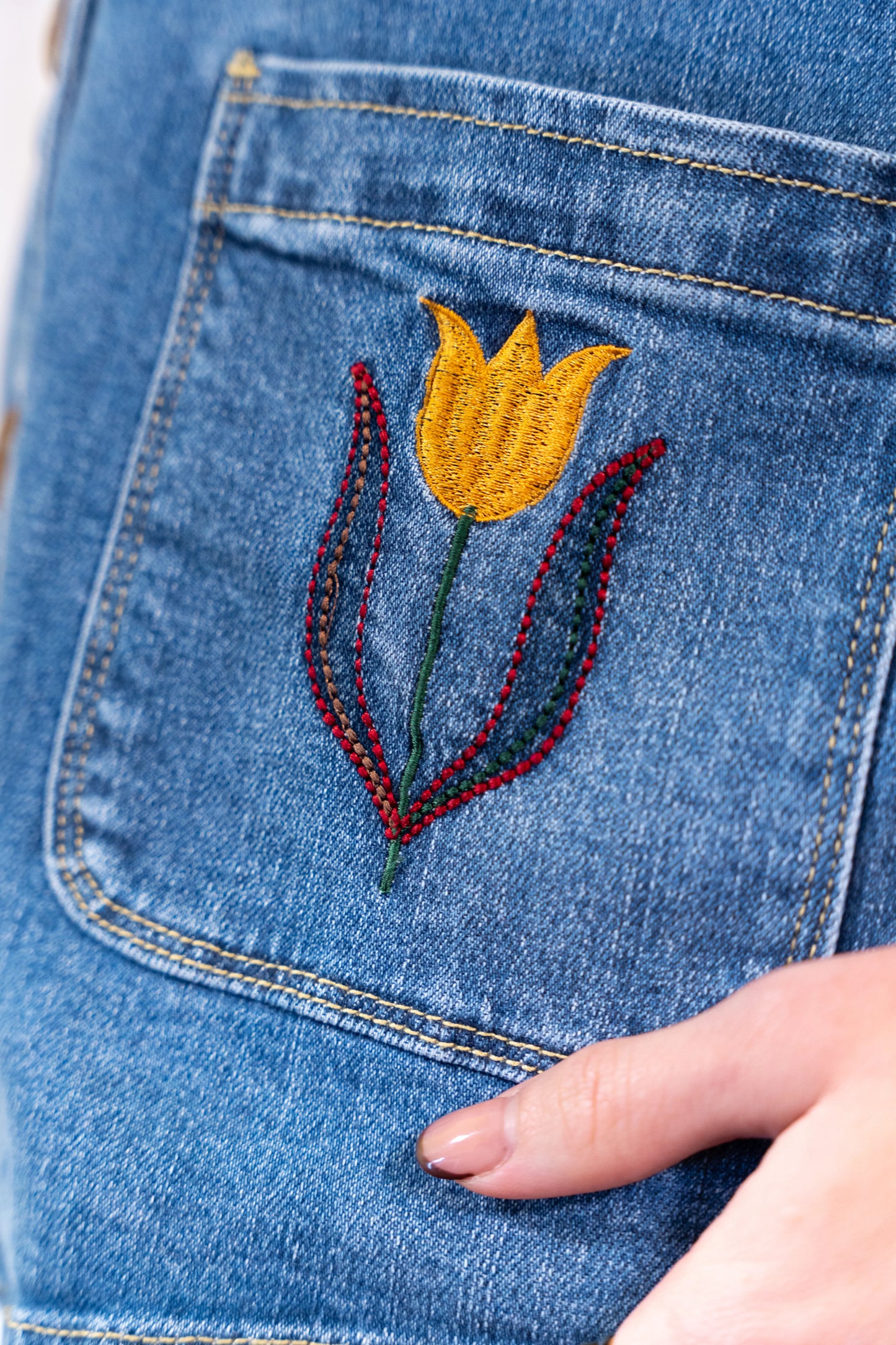 COLETE GANGA FLOWERS